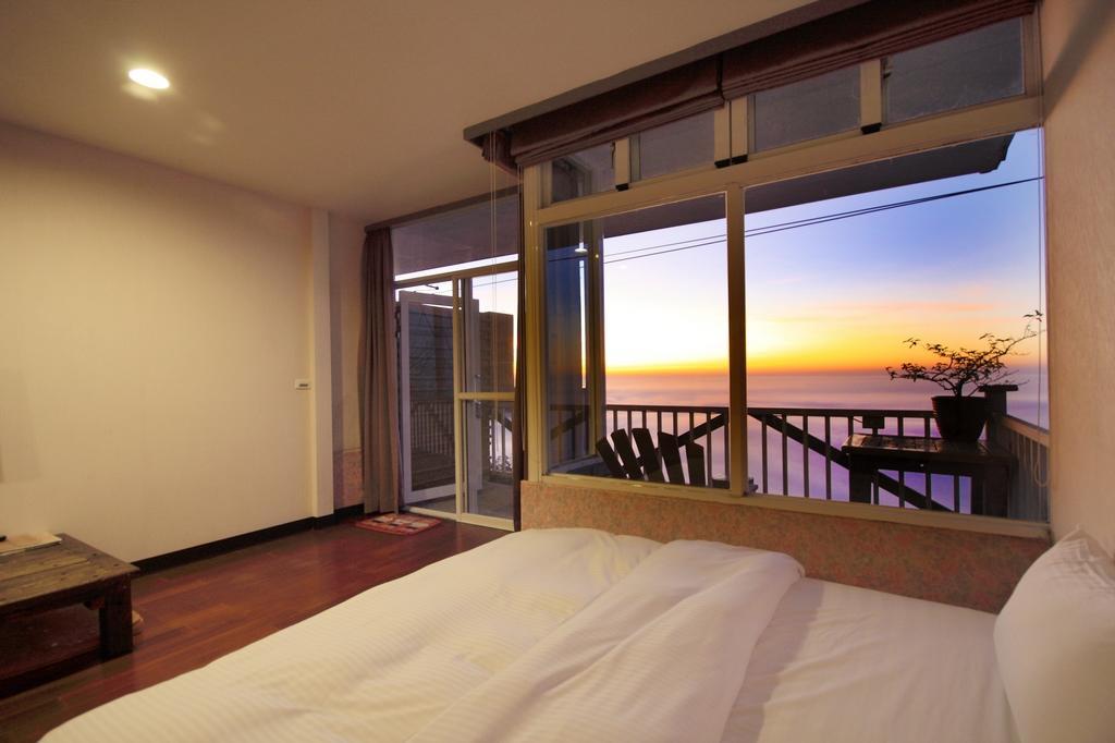 Sky Lounge B&B Zhushan Esterno foto