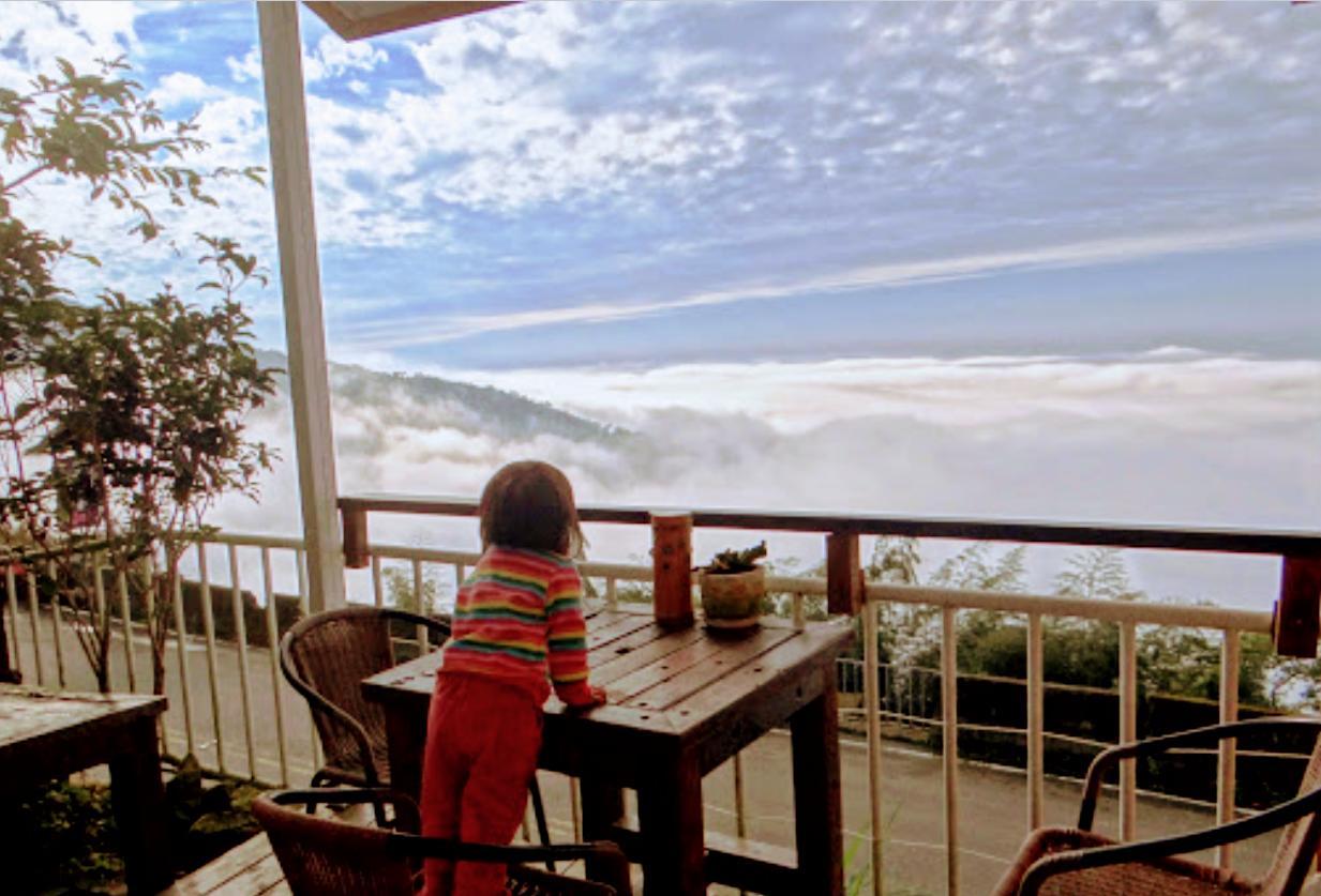 Sky Lounge B&B Zhushan Esterno foto