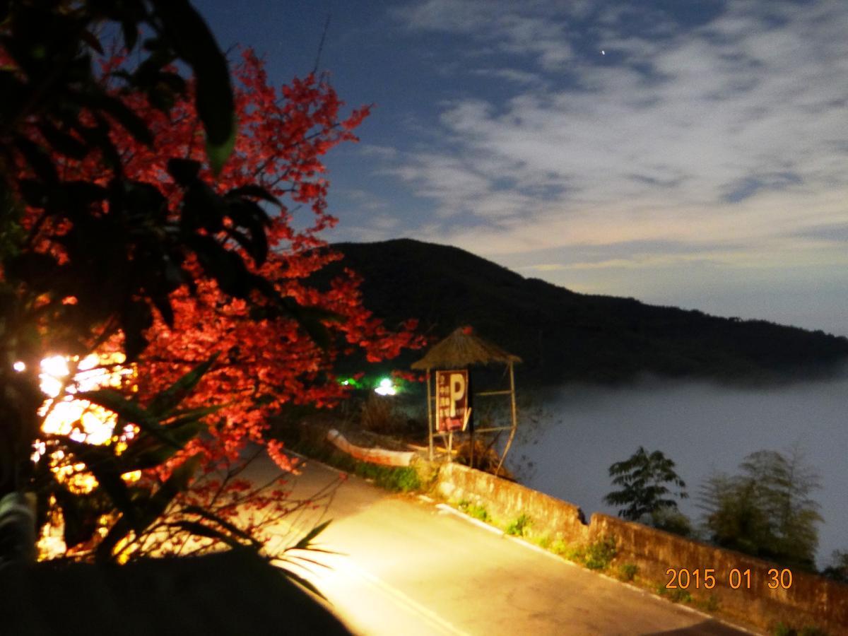 Sky Lounge B&B Zhushan Esterno foto