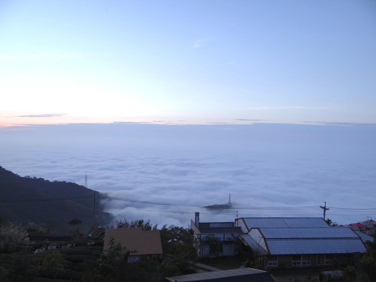 Sky Lounge B&B Zhushan Esterno foto